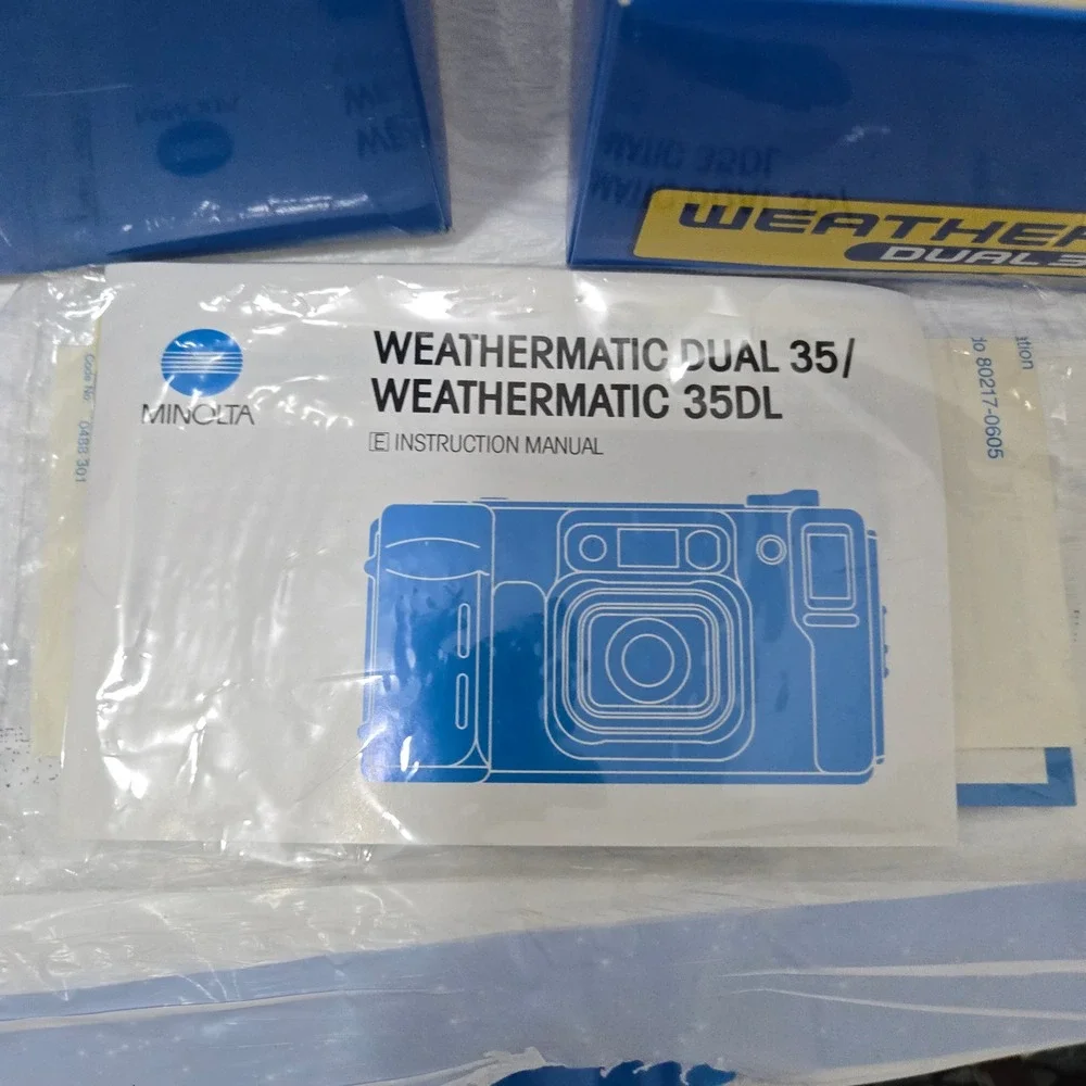 Minolta weathermatic dual